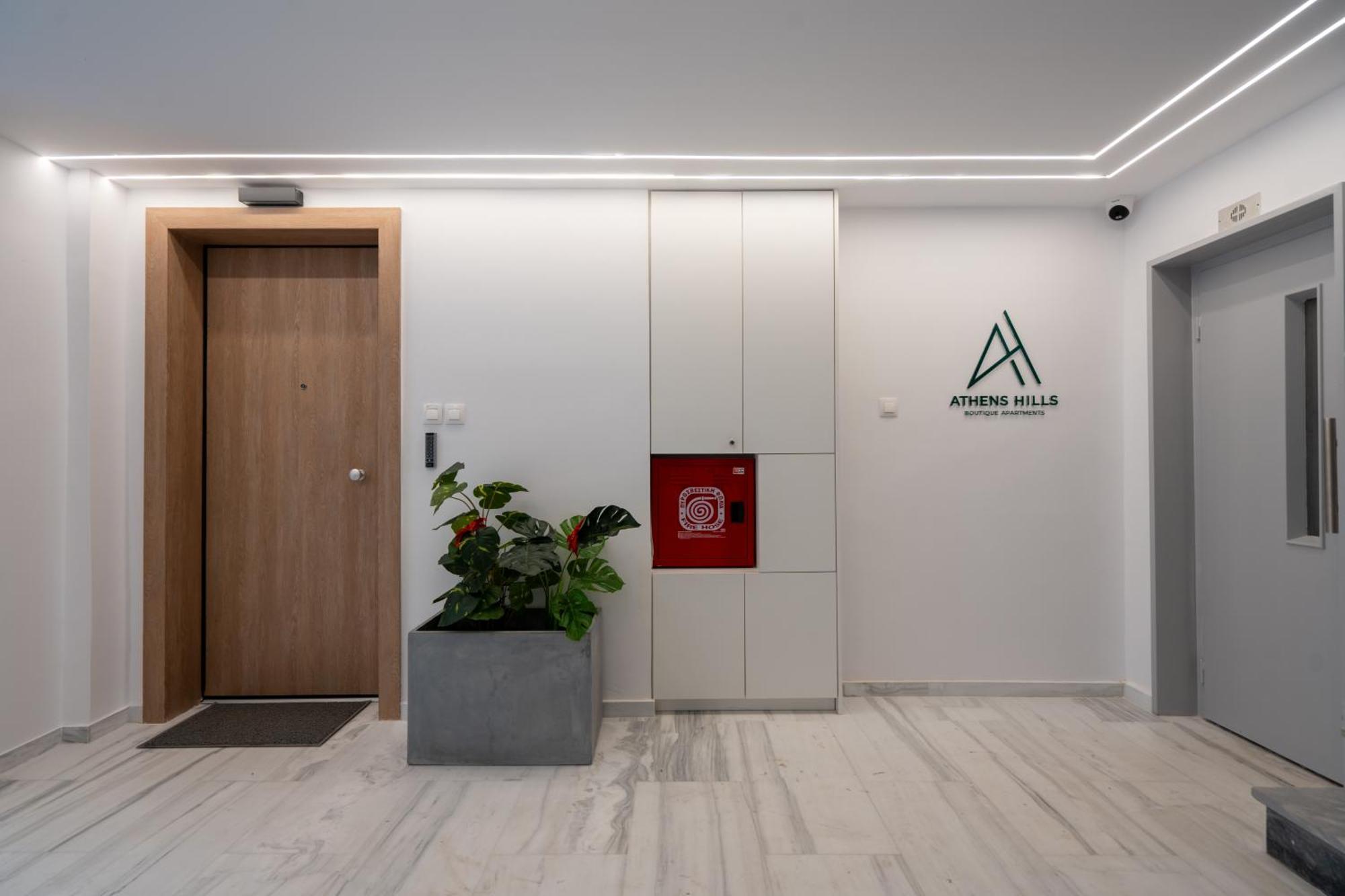 Seven Hills, Boutique Apartments Атина Екстериор снимка
