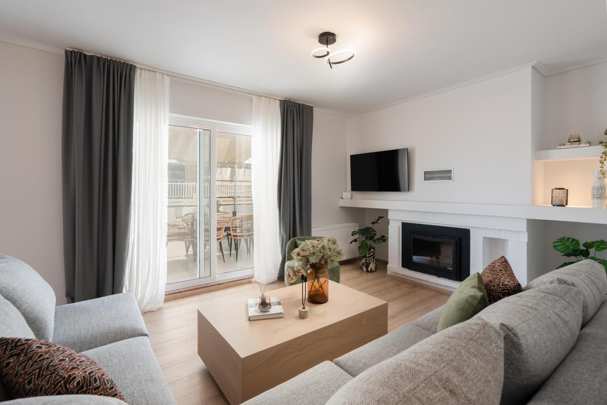 Seven Hills, Boutique Apartments Атина Екстериор снимка